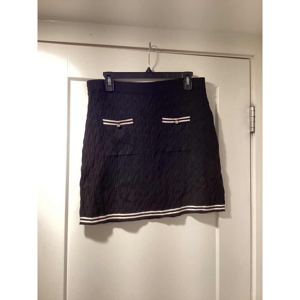 Sincerely‎ Jules Black Cable Knit Mini Skirt Pearl Button Detail XL Preppy Trim